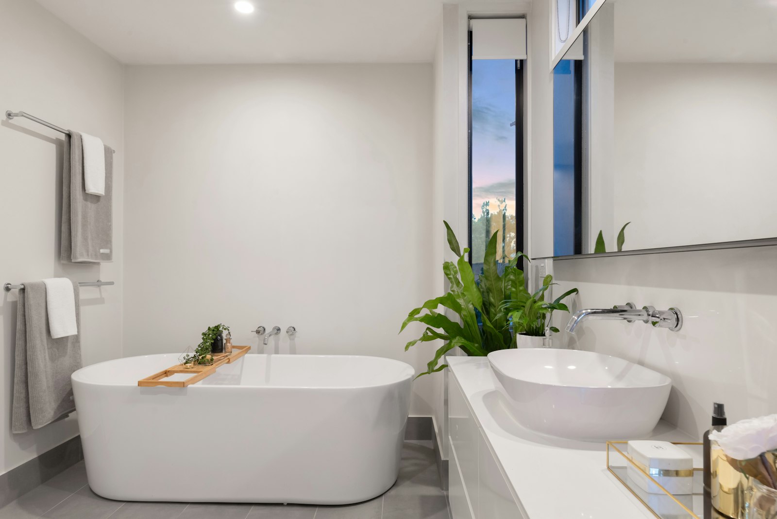 A beautifully finished tiled bathroom completed by Leeds Building and Tiling